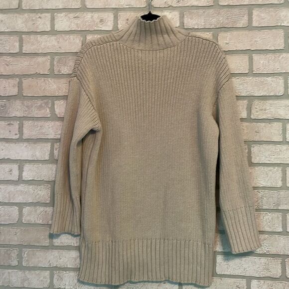 Free People Beach oversized Tan sweater size M - Picture 4 of 6
